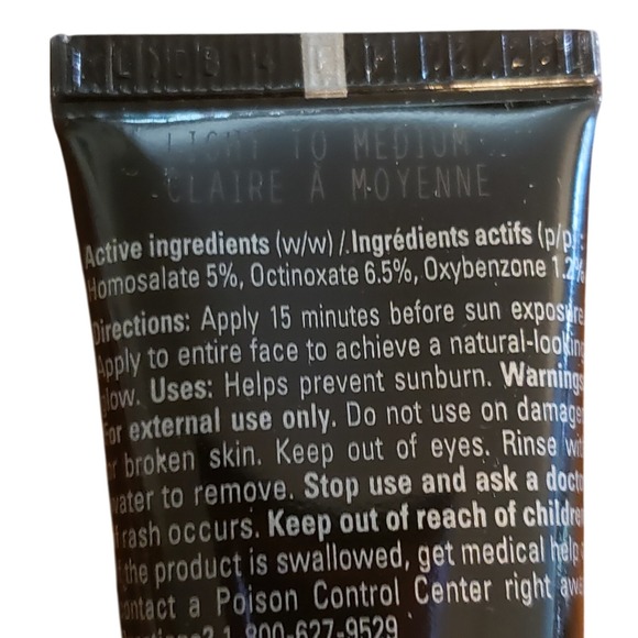 Mary Kay CC Cream Complexion Corrector Sunscreen SPF‎ 15 Light to Medium 1 fl oz - Picture 4 of 4